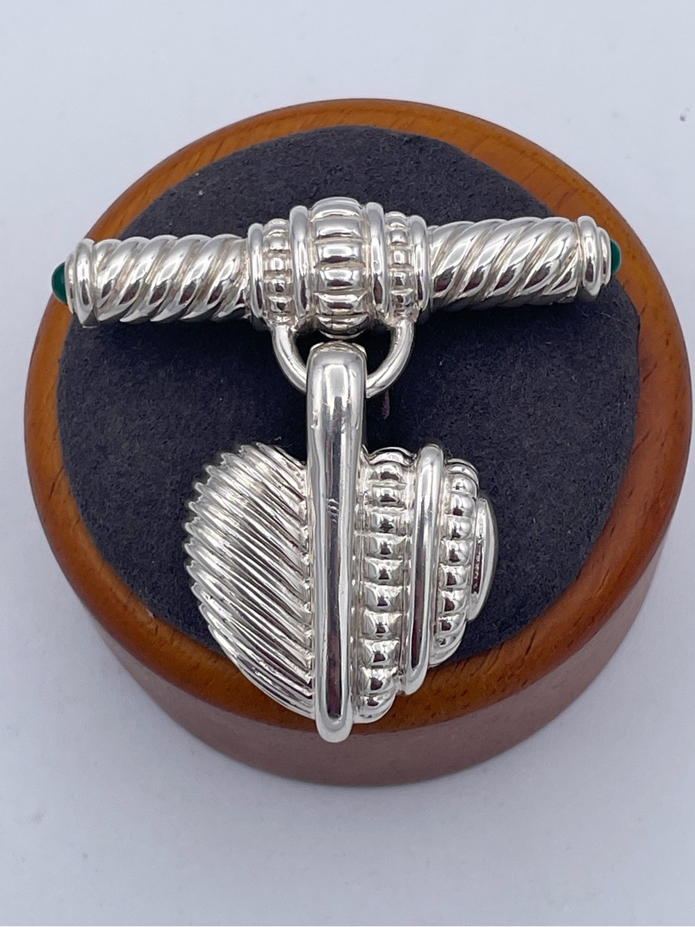 Judith Ripka Sterling Silver 925 Heart Brooch Pendant Green Chalcedony Thailand - Picture 3 of 11